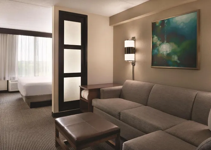 Hyatt Place Chicago Hotel 3*