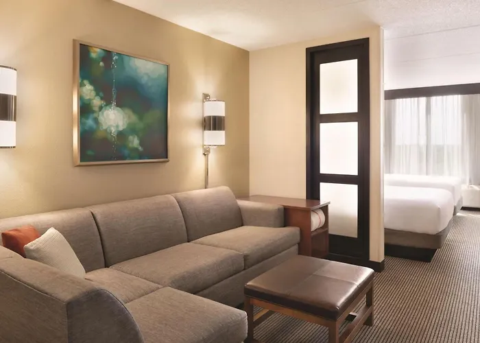 Hyatt Place Chicago Hotel 3*