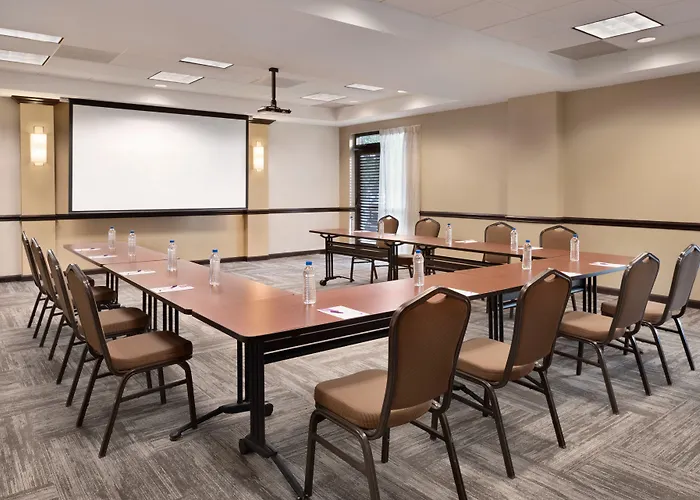 Hyatt Place Chicago Hotel 3*