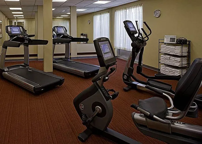 Hyatt Place Chicago 3*